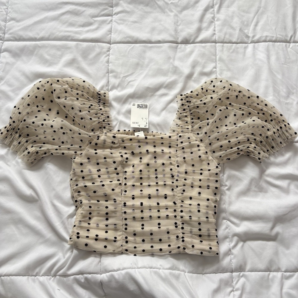 NWT Short Sleeve Mesh Ruched Top Womens 2‎ Polka Dot Boho Smocked Back Preppy
